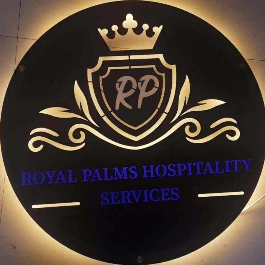 Royal Palm Hospitality Services 3 *